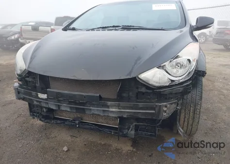 2011 Hyundai Elantra Limited z USA, uszkodzony, nr VIN 5NPDH4AE0BH052293